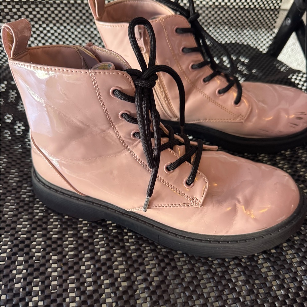 Trendy Pink Lace-Up Kids Boots